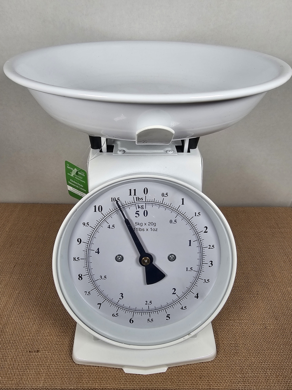 Ashland White Retro Kitchen Scale